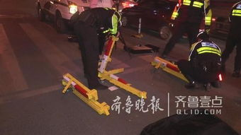 濟(jì)南交警查酒駕用上新 武器 上面有排道釘